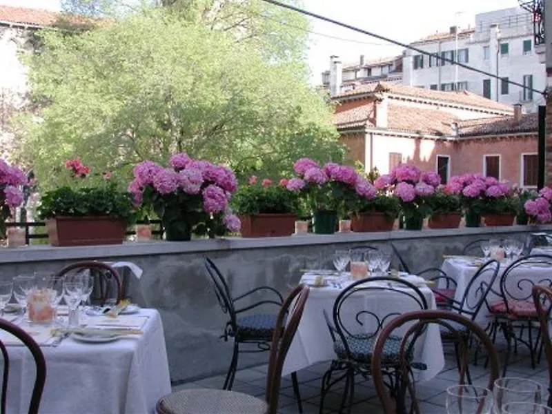Hotel San Zaccaria Venice 3*,  Italy